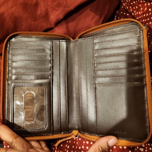 Lodis Audrey Tracy Crossbody - Picture 6 of 11